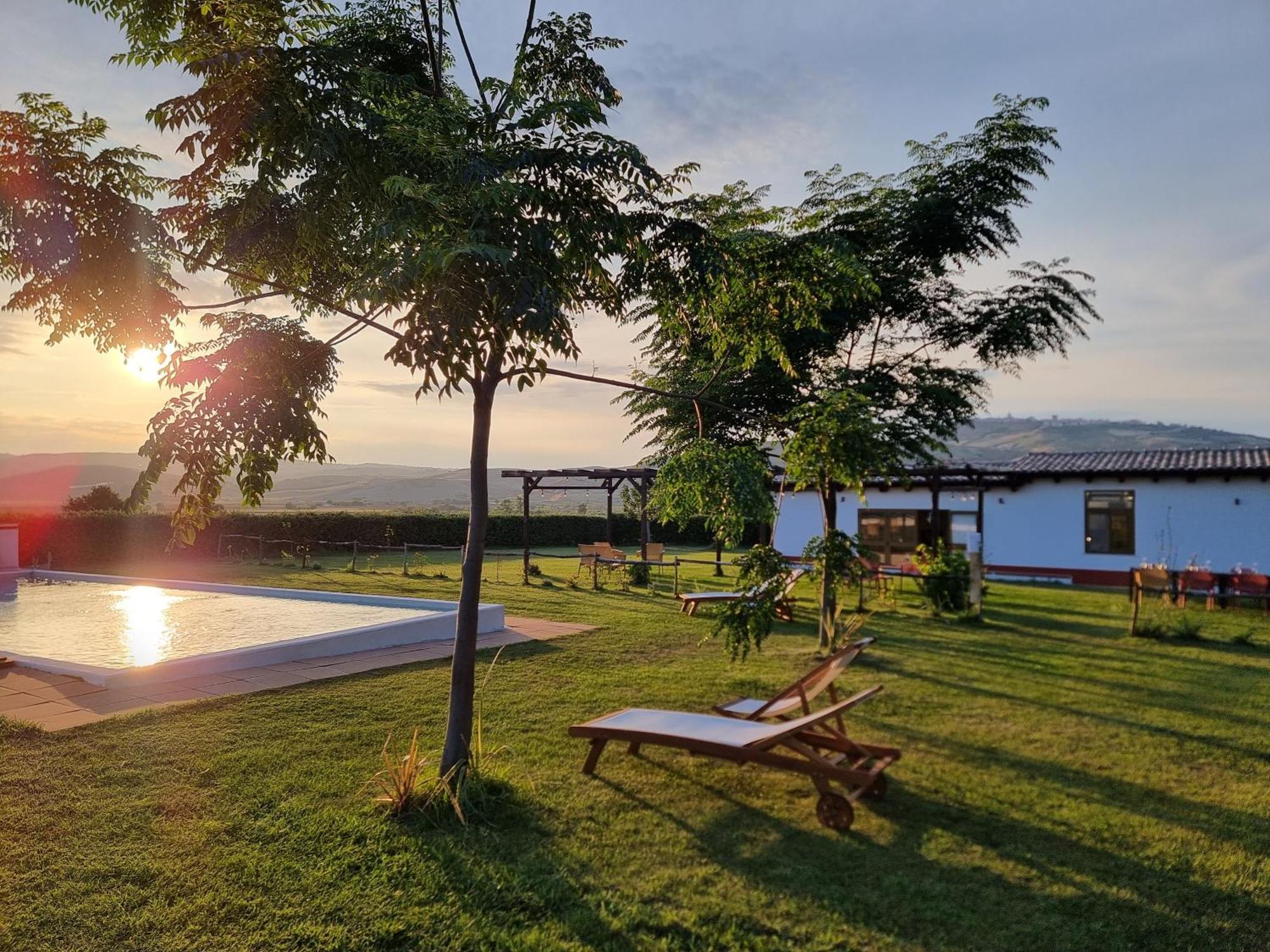 Agriturismo Essentia Dimora Rurale Larino Kültér fotó